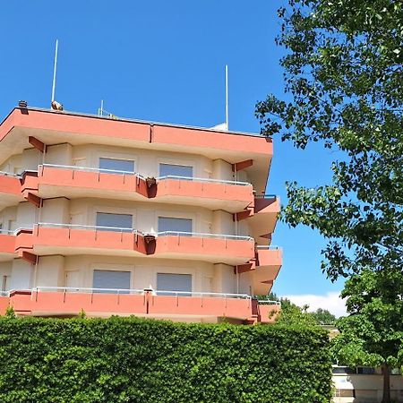 Hotel Le Pleiadi Сан-Феличе-Чирчео Экстерьер фото