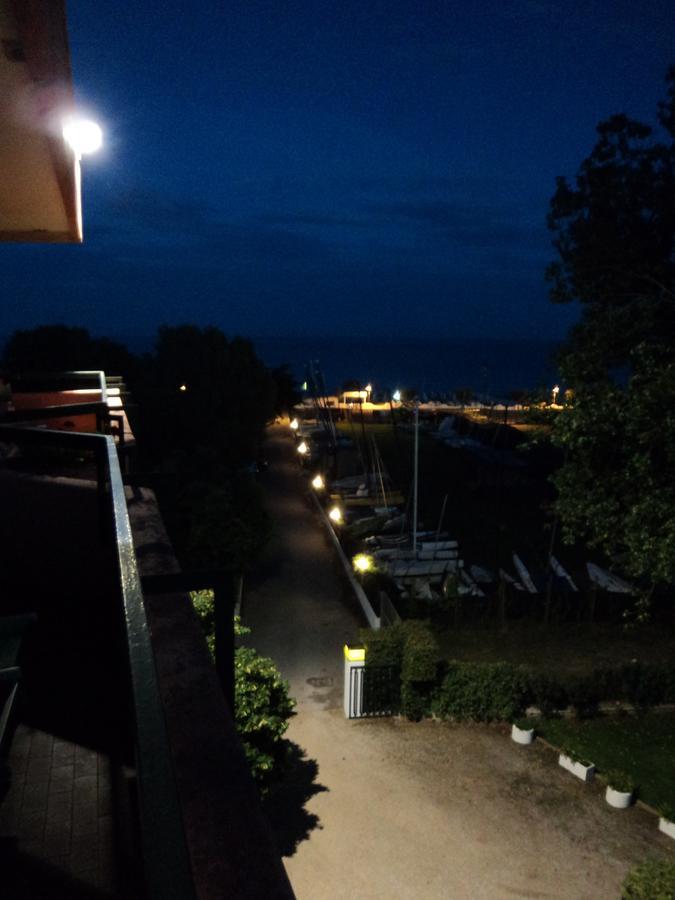 Hotel Le Pleiadi Сан-Феличе-Чирчео Экстерьер фото