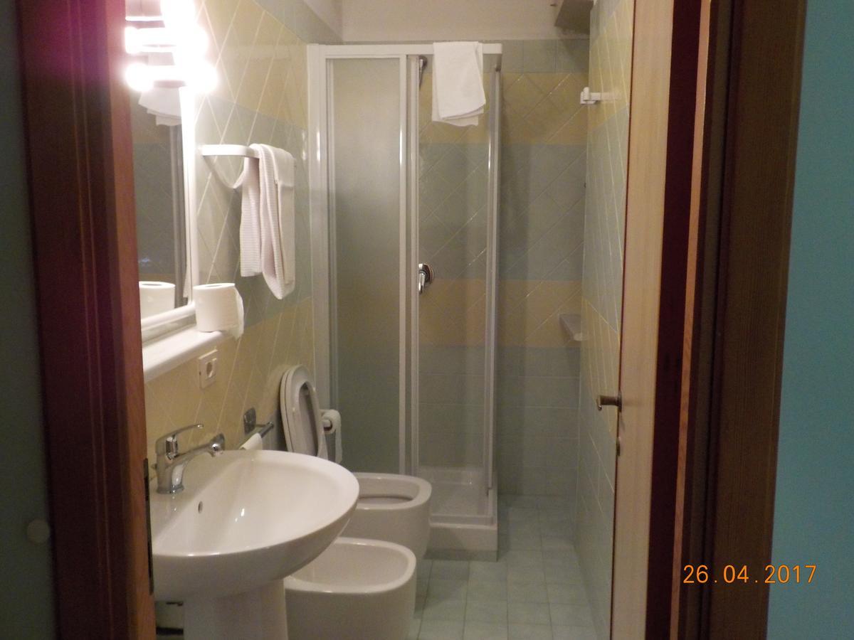 Hotel Le Pleiadi Сан-Феличе-Чирчео Экстерьер фото
